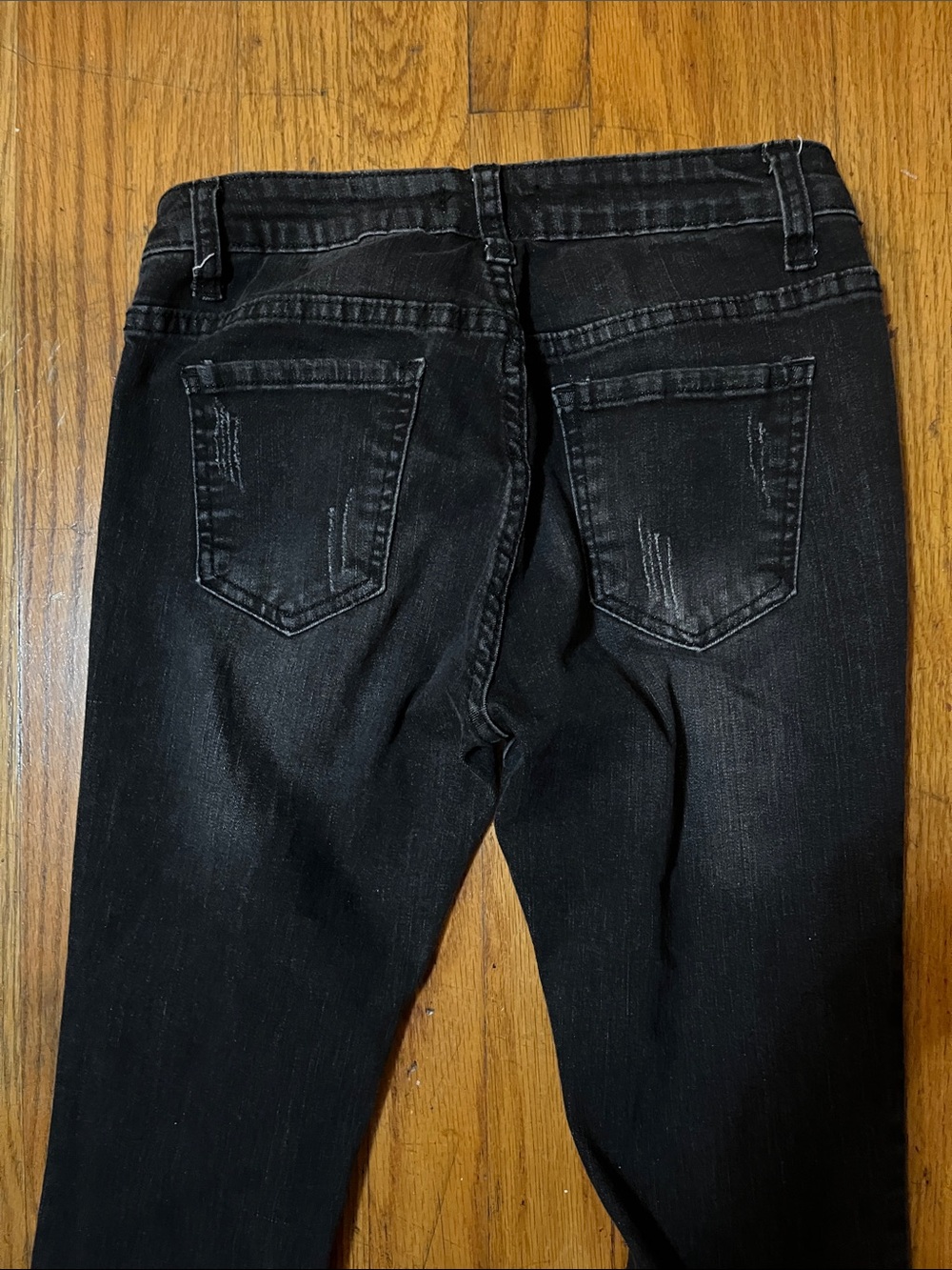 Luxe Moda Black Distressed Flare Jeans with Fringe Hem Size 4 - Picture 7 of 9